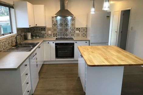 Photo of property in 198 Mahurangi Road East, Snells Beach, 0920