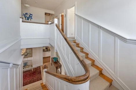 Photo of property in 102 Bolton Street, Kelburn, Wellington, 6012