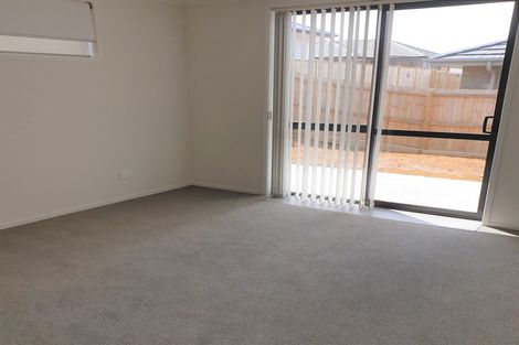 Photo of property in 60 Tawhiti Road, Pukekohe, 2120