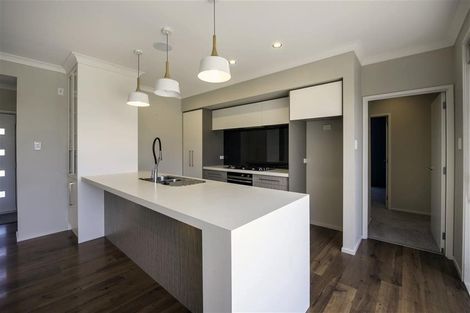 Photo of property in 4 Akaroa Road, Poraiti, Napier, 4112