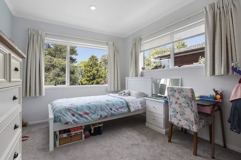 Photo of property in 46 Lagoon Way, West Harbour, Auckland, 0618