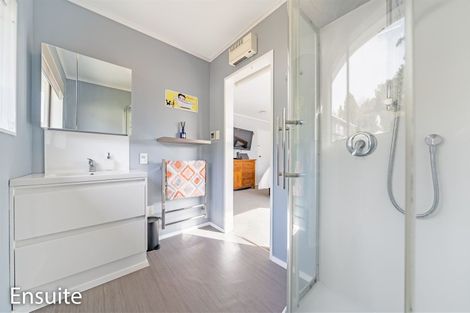 Photo of property in 73 Kairimu Street, Stokes Valley, Lower Hutt, 5019