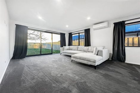 Photo of property in 27 Crossley Avenue, Woodend, 7610