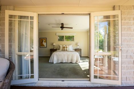 Photo of property in 540 Mountain Road, Lepperton, New Plymouth, 4373