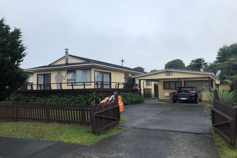 Photo of property in 11 Lyren Place, Half Moon Bay, Auckland, 2012