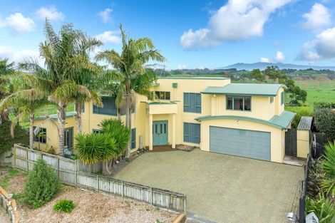 Photo of property in 26 Highgrove Drive, Grandview Heights, Hamilton, 3200