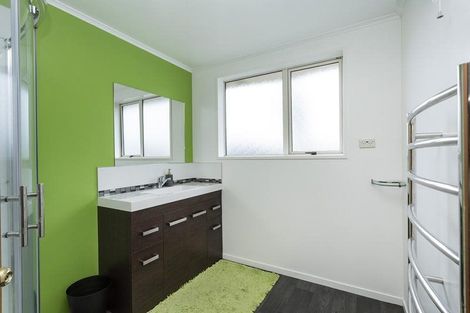 Photo of property in 28 Silverstream Drive, Mosgiel, 9024