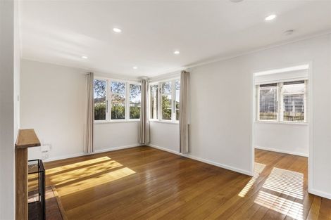 Photo of property in 94 Tripoli Road, Panmure, Auckland, 1072