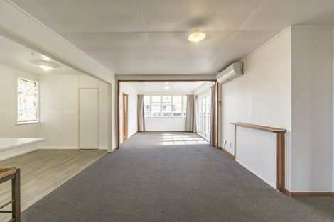 Photo of property in 5 Paul Crescent, Fairfield, Hamilton, 3214