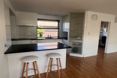 Photo of property in 10 Lochmore Street, Bishopdale, Christchurch, 8051