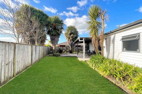 Photo of property in 5 Badminton Court, Huntington, Hamilton, 3210