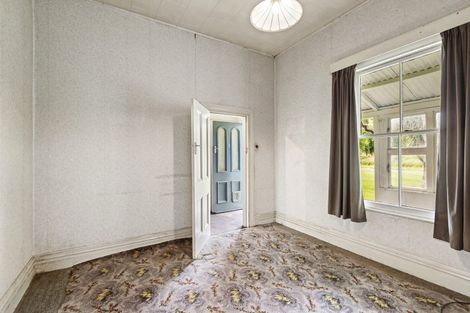 Photo of property in 8 Davison Road, Rotherham, 7379