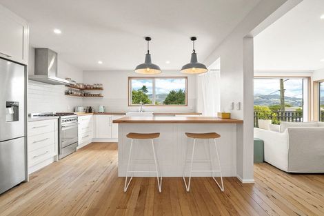 Photo of property in 18 Marion Street, Macandrew Bay, Dunedin, 9014