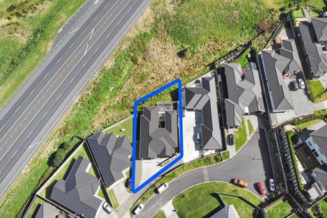Photo of property in 15 Waikaka Place, Rototuna North, Hamilton, 3210