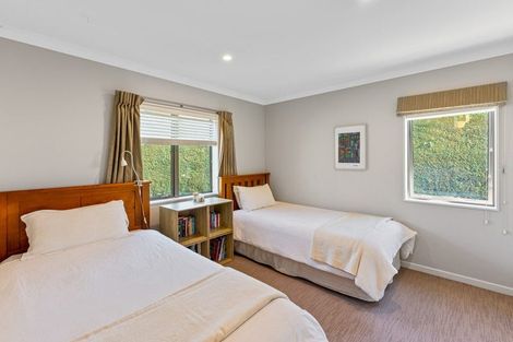 Photo of property in 4 Lamont Place, Waikanae, 5036