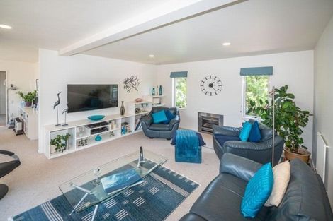 Photo of property in 105a Helston Road, Paparangi, Wellington, 6037