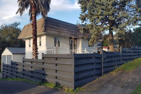 Photo of property in 1/46 View Road, Henderson, Auckland, 0612