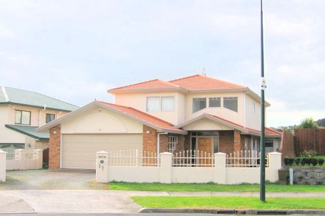 Photo of property in 17 Pelargonium Terrace, Goodwood Heights, Auckland, 2105
