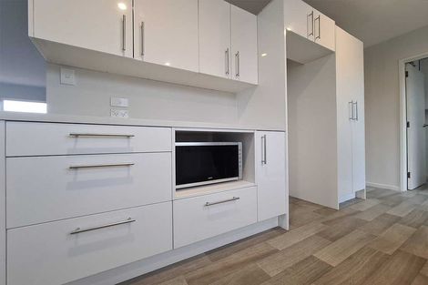 Photo of property in 11 Binstead Place, Avondale, Christchurch, 8061