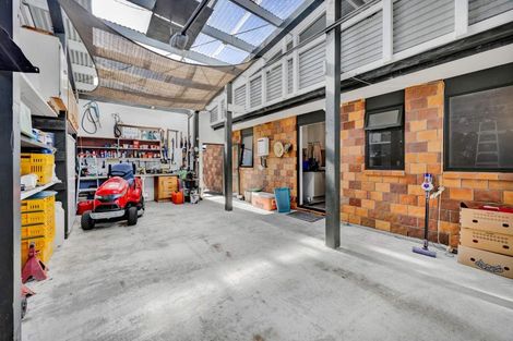 Photo of property in 2 Heaphy Road, Opunake, 4616