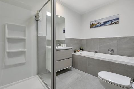 Photo of property in 2 Harewood Street, Whenuapai, Auckland, 0618