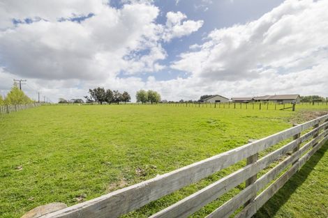 Photo of property in 339 Stoney Creek Road, Kelvin Grove, Palmerston North, 4470