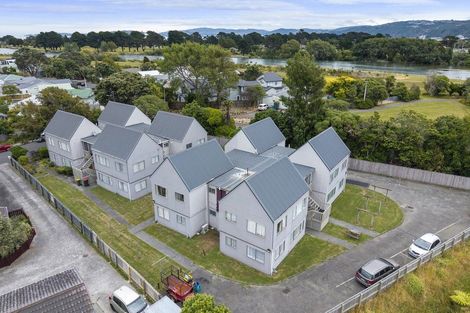 Photo of property in 71m Randwick Crescent, Moera, Lower Hutt, 5010