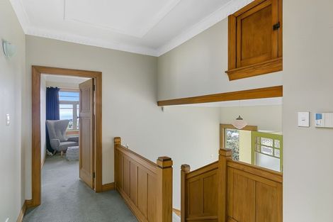 Photo of property in 123 Upland Road, Kelburn, Wellington, 6012