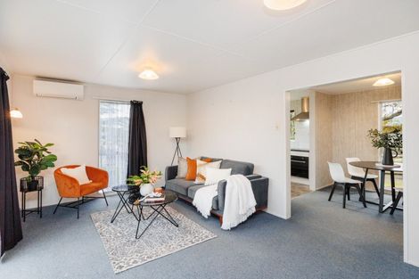 Photo of property in 11a Apollo Parade, Milson, Palmerston North, 4414