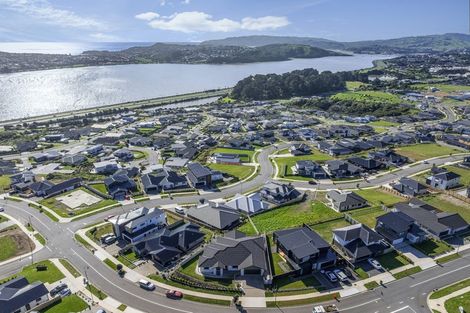 Photo of property in 56 Queen Charlotte Drive, Aotea, Porirua, 5024