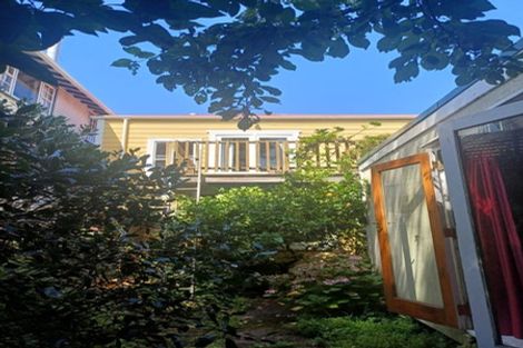 Photo of property in 22 Aro Street, Aro Valley, Wellington, 6021