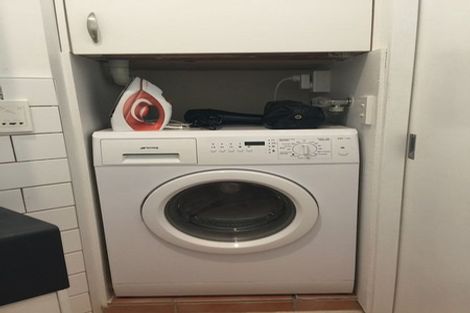 Photo of property in Terrace Tower Apartments, 11f/126 The Terrace, Wellington Central, Wellington, 6011