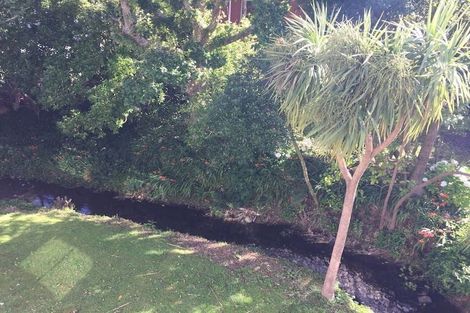 Photo of property in 39 Delhi Crescent, Khandallah, Wellington, 6035