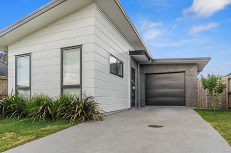 Photo of property in 8 Fontana Street, Papamoa, 3118
