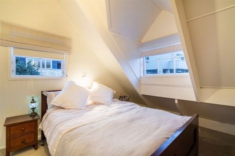 Photo of property in 2/20 Hythe Terrace, Mairangi Bay, Auckland, 0630