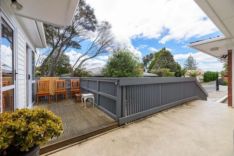 Photo of property in 15 Rothery Road, Hillpark, Auckland, 2102