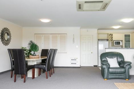 Photo of property in 11/26 West Quay, Ahuriri, Napier, 4110