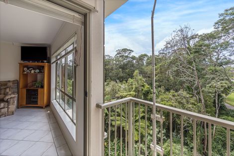 Photo of property in The Haven, 10/120 Beach Haven Road, Beach Haven, Auckland, 0626