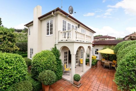 Photo of property in 4/17 Ruakiwi Road, Hamilton Lake, Hamilton, 3204