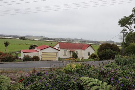 Photo of property in 93 Norton Street, Te Kopuru, 0371