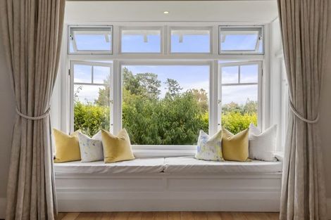 Photo of property in 7a North Avenue, Narrow Neck, Auckland, 0624