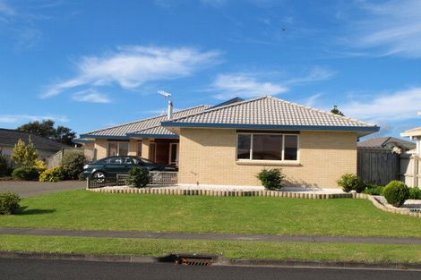 Photo of property in 15 Astoria Place, Northpark, Auckland, 2013