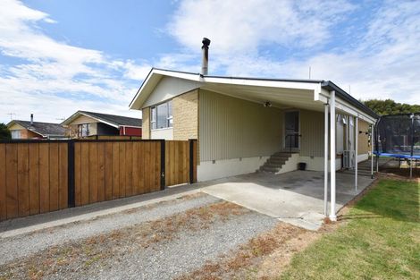Photo of property in 52 Newbie Place, Heidelberg, Invercargill, 9812