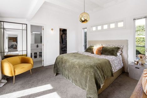 Photo of property in 46 Williams Street, Cambridge, 3434