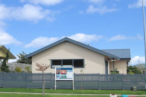 Photo of property in 56 Arrowsmith Avenue, Waipahihi, Taupo, 3330