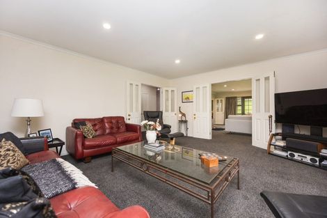 Photo of property in 320 Aokautere Drive, Aokautere, Palmerston North, 4471