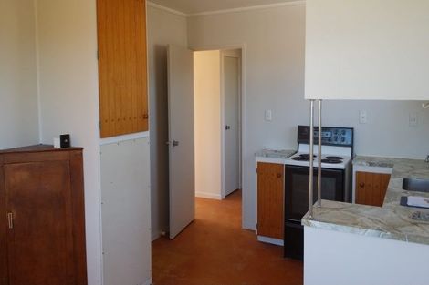 Photo of property in 1/64 Sunvue Road, Glen Eden, Auckland, 0602