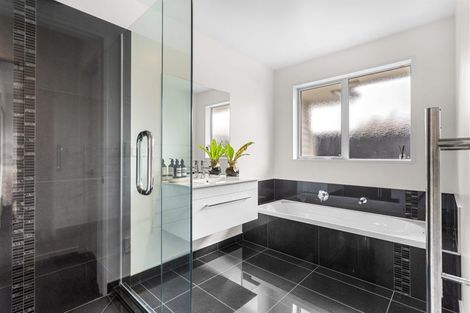 Photo of property in 1 Glenary Drive, Prebbleton, 7604