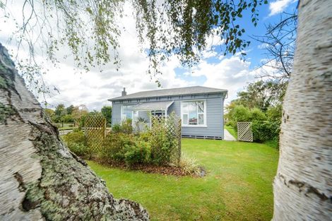 Photo of property in 30 Signal Street, Marton, 4710