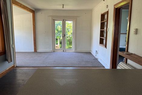 Photo of property in 25 Wairau Road, Picton, 7220